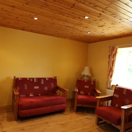 Dom wakacyjny John Joe's Self Catering